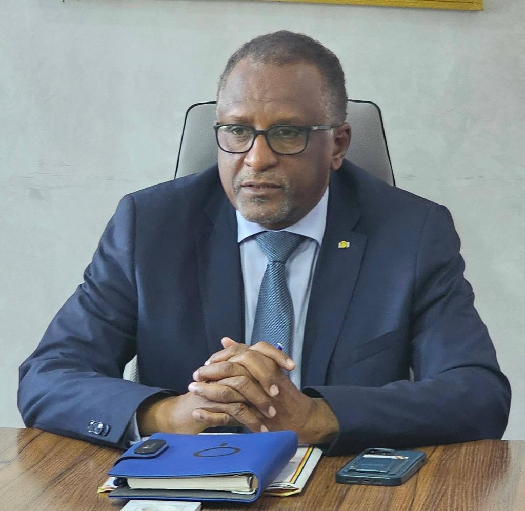 الحكومة تدعو نقابة المعلمين إلى تعليق الإضراب وانتظار توقيع ميثاق الاستقرار الاجتماعي والاقتصادي