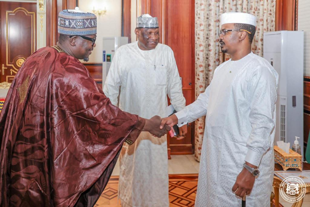 رئيس الجمهورية يبحث مع الأمين التنفيذي لتجمع دول الساحل والصحراء سبل تعزيز التعاون الإقليمي