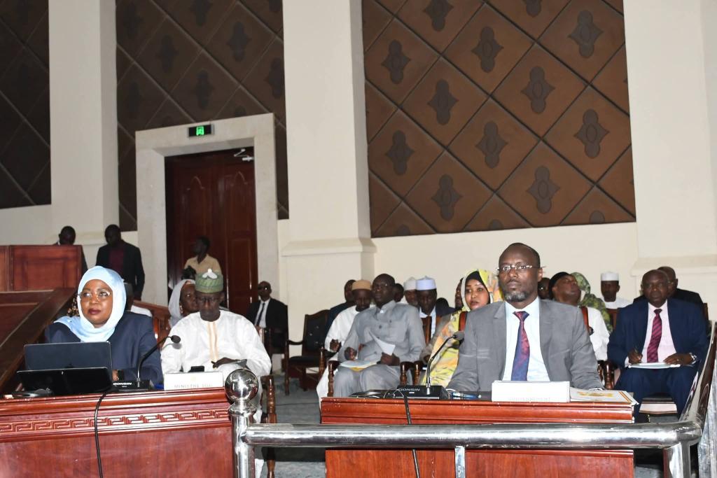 أعضاء الجمعية الوطنية يستجوبون وزير البنية التحتية